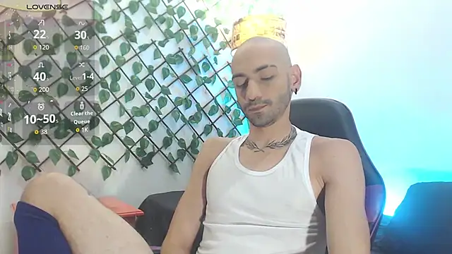 Snapshot of JACKMARCKOS chatting on 09.19.25 JACKMARCKOS online show from 09.19.25