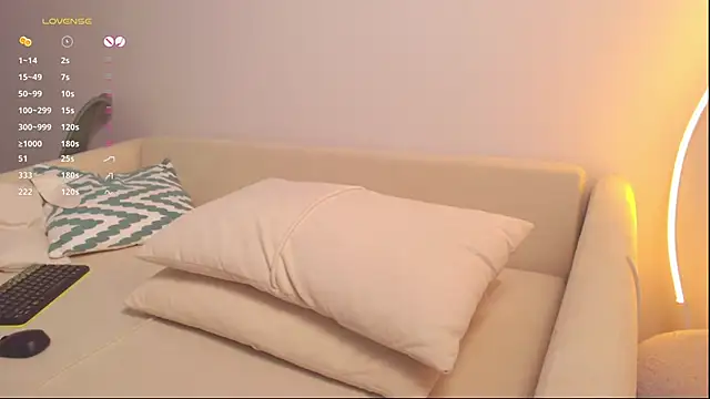 Snapshot of Rinas_secret chatting on 12.04.24 Rinas secret online show from 12.04.24