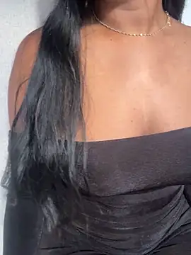 Sara Boom online show from 09.24.25