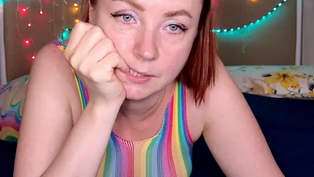 Snapshot of AnnJey chatting on 01.19.25 AnnJey online show from 01.19.25