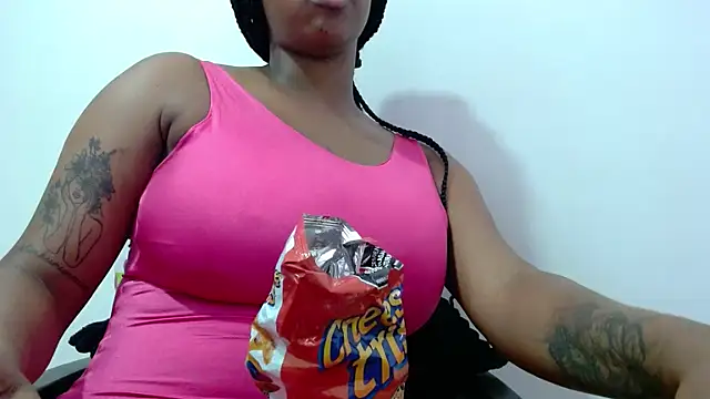 Snapshot of aadhya_1 chatting on 02.20.25 aadhya 1 online show from 02.20.25