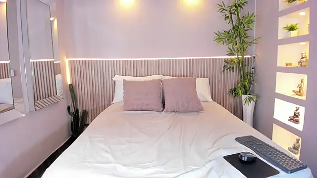 CloeHarp online show from 02.09.26