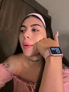 Sarasanders 4 online show from 12.03.24