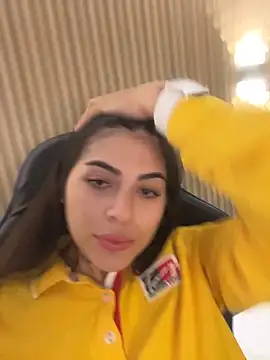 Sarasanders 4 online show from 10.11.25