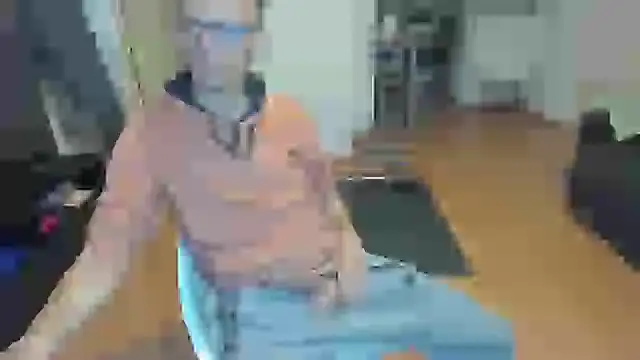 guachin hunk online show from 09.16.25