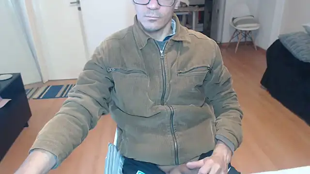 guachin hunk online show from 07.05.26