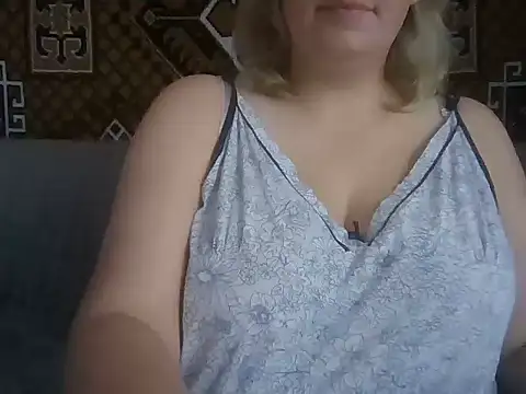 Diana Britt online show from 09.24.25