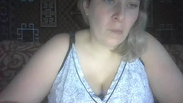 Diana Britt online show from 12.02.25