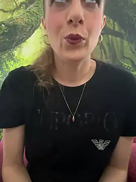 LadyChantale online show from 01.10.25