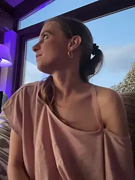 LadyChantale online show from 01.13.25