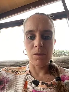 LadyChantale online show from 01.18.25