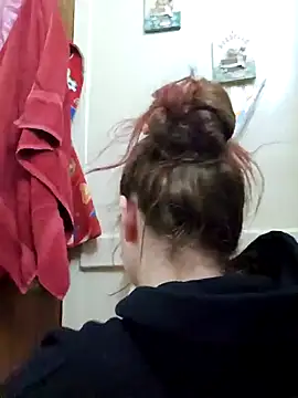 Snowbunnycake 131 online show from 01.20.25