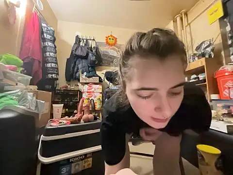 Snowbunnycake 131 online show from 05.17.26