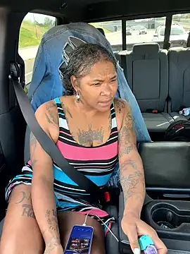 HaloRodeoLover2 online show from 04.14.26