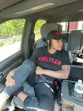 HaloRodeoLover2 online show from 04.18.26