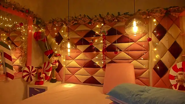  kaarla  online show from 12.28.24