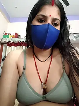 Snapshot of maahi-satva chatting on 10.04.25 maahi-satva online show from 10.04.25