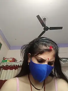 Snapshot of maahi-satva chatting on 10.13.25 maahi-satva online show from 10.13.25