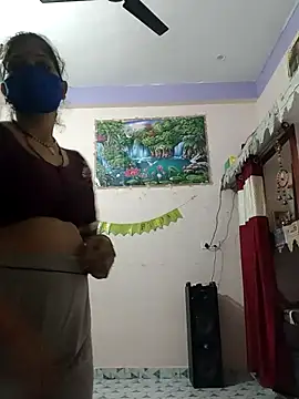 Snapshot of maahi-satva chatting on 10.28.25 maahi-satva online show from 10.28.25