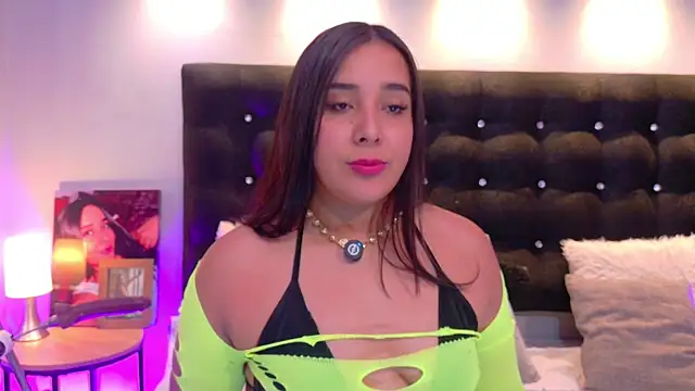 ValenScott1 online show from 11.26.25