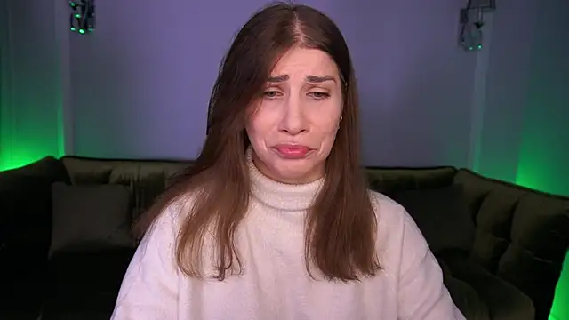 CassandraGood online show from 11.28.25