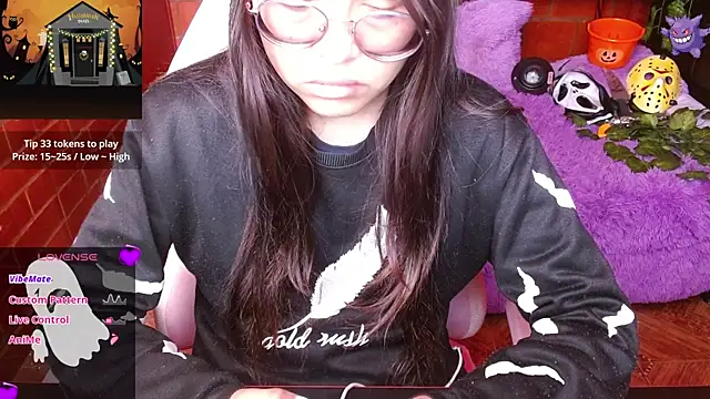 MidoriQuiinn online show from 10.06.25