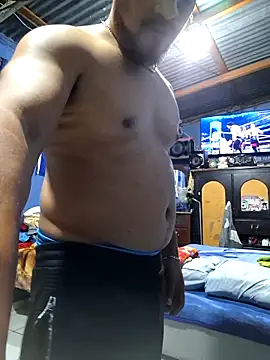 Snapshot of Eumanzor chatting on 02.14.26 Eumanzor online show from 02.14.26