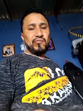 Snapshot of Eumanzor chatting on 03.02.26 Eumanzor online show from 03.02.26