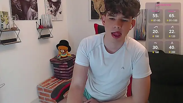 Oliverboy- online show from 06.14.26