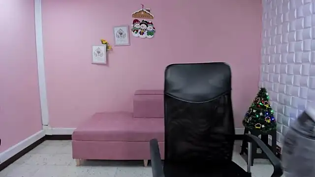 DannaBerry online show from 12.23.24