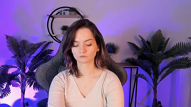 Snapshot of SamantaLong chatting on 12.02.24 SamantaLong online show from 12.02.24