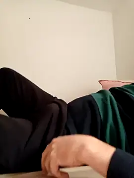 ScalicHat69 online show from 11.18.25