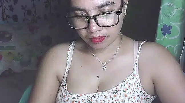 lovely samxxx24 online show from 02.10.25