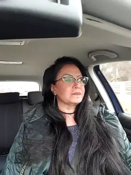 x  KHALEESI  x online show from 11.14.25