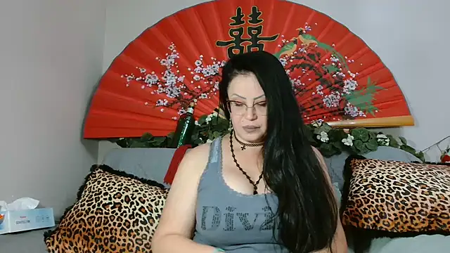 x  KHALEESI  x online show from 07.25.26