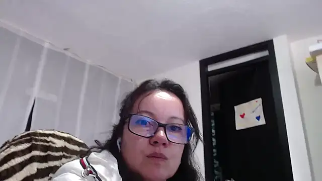 Sonialorens  online show from 02.01.25