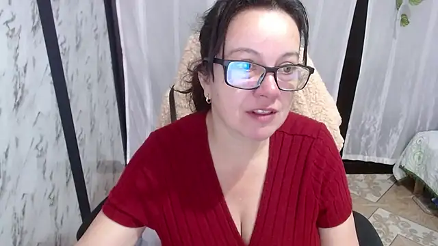 Sonialorens  online show from 03.06.25