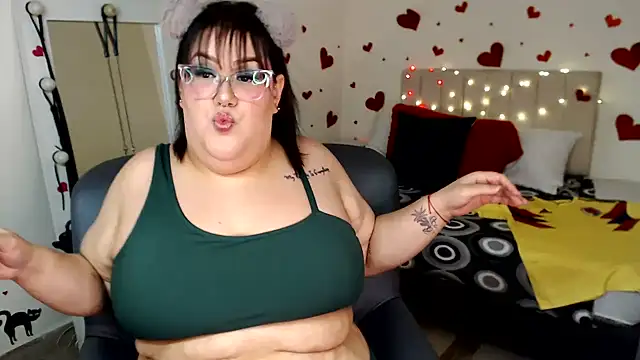 Snapshot of GiannaMorrys chatting on 06.25.26 GiannaMorrys online show from 06.25.26