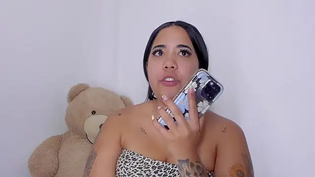 Emma lean online show from 10.11.25