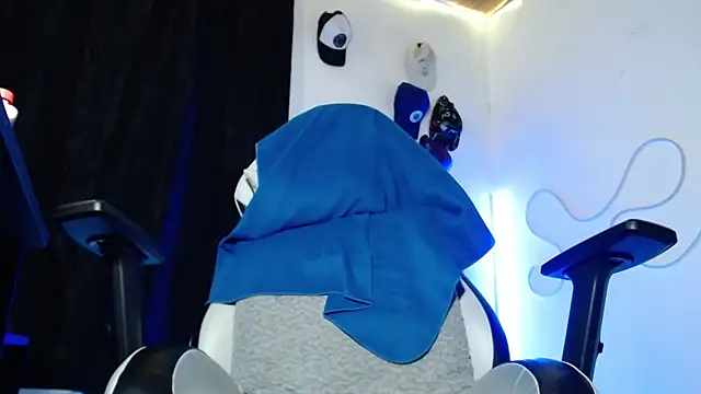 sebastian horny online show from 02.10.26