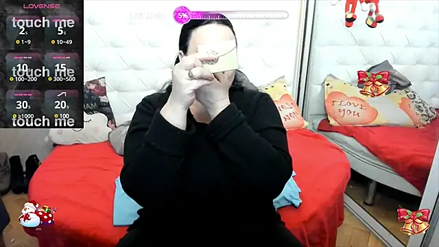 Snapshot of lady_lauren chatting on 02.13.25 lady lauren online show from 02.13.25