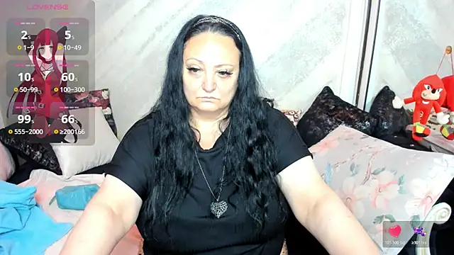 Snapshot of lady_lauren chatting on 06.17.26 lady lauren online show from 06.17.26