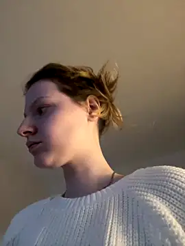 MaryHiggins online show from 10.27.25