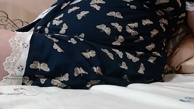 Snapshot of Anabelldestiny chatting on 10.08.25 Anabelldestiny online show from 10.08.25