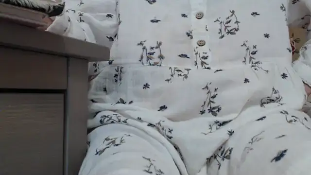 Snapshot of Anabelldestiny chatting on 10.15.25 Anabelldestiny online show from 10.15.25