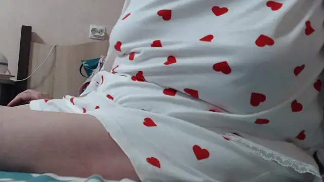 Snapshot of Anabelldestiny chatting on 10.23.25 Anabelldestiny online show from 10.23.25