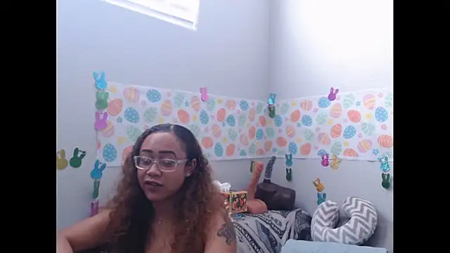 RylHoneyy online show from 04.01.26