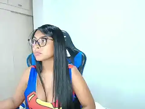 Snapshot of sophiax-x chatting on 01.11.25 sophiax-x online show from 01.11.25