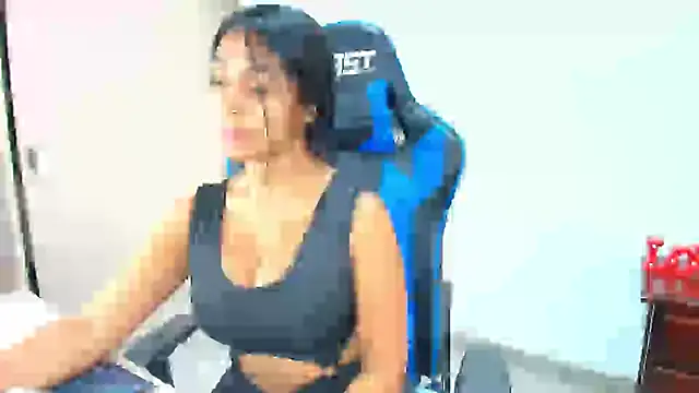 Snapshot of sophiax-x chatting on 09.15.25 sophiax-x online show from 09.15.25