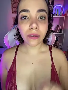 Emma Wish online show from 11.05.25